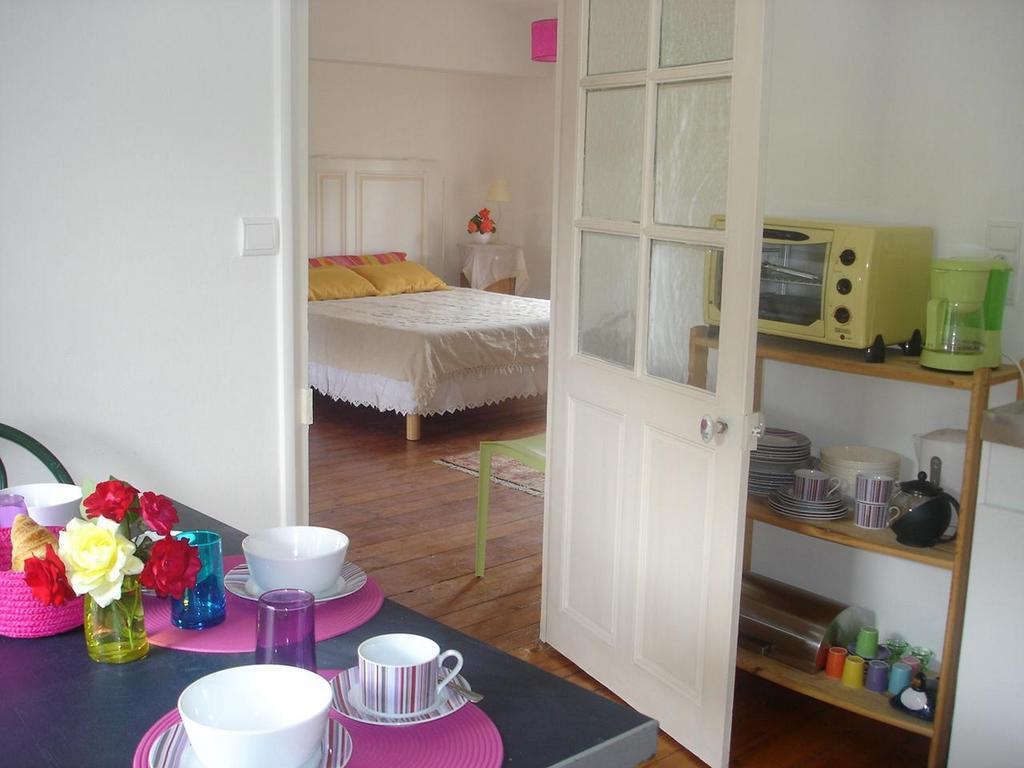 Neuillé Les Longchamps B&B 외부 사진
