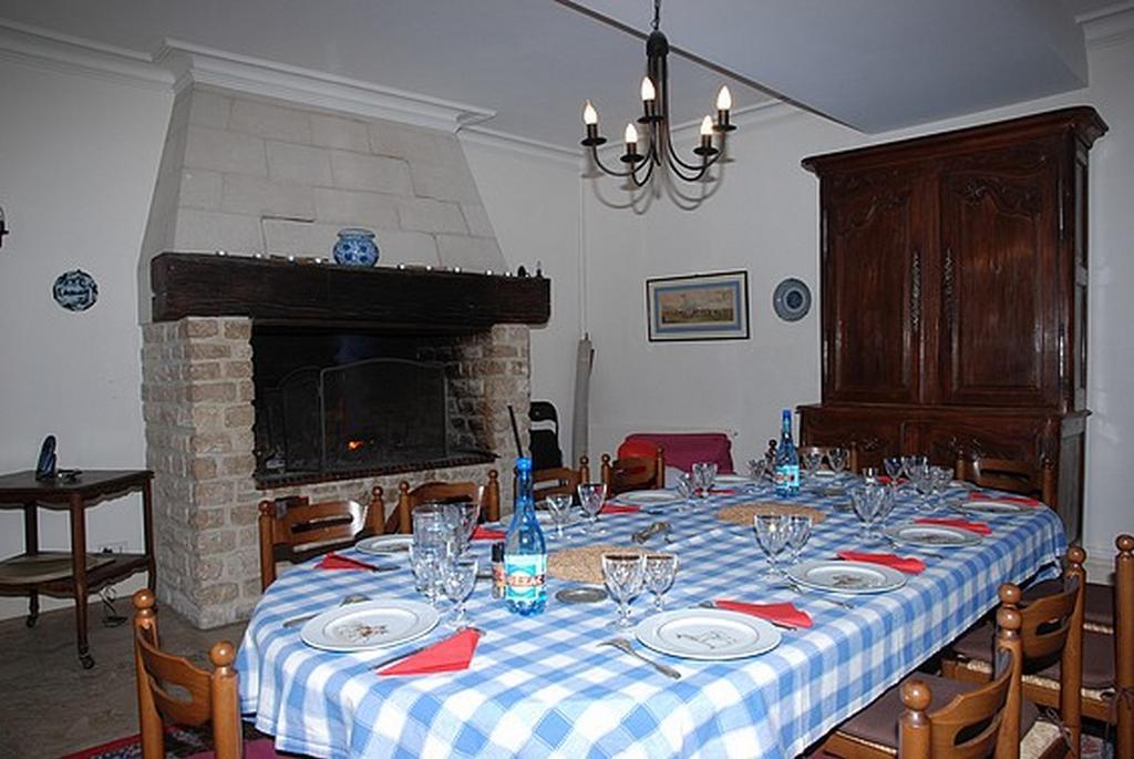 Neuillé Les Longchamps B&B 외부 사진