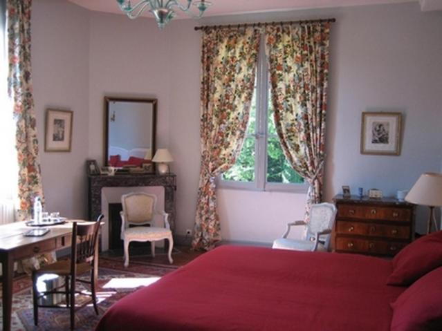 Neuillé Les Longchamps B&B 외부 사진